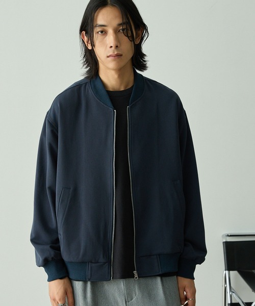 EMMA CLOTHES（エマクローズ）の「【セットアップ対応】TRストレッチ ルーズシルエット ミリタリーリブブルゾン（ブルゾン・メンズ・グレイッシュベージュ/ミックスグレー/ブラック/ダークグレー・L/M/S）」の3枚目の写真