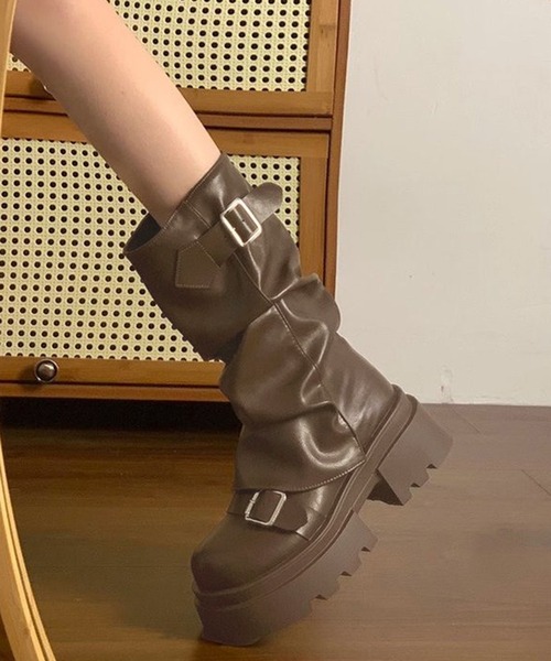 WESTSEA(ウエストシー)の「ベルト付き くしゅくしゅミドルブーツ(ブーツ・レディース・ブラック/ブラウン・23㎝/23.5㎝/24㎝/24.5㎝/25㎝)」の10枚目の写真