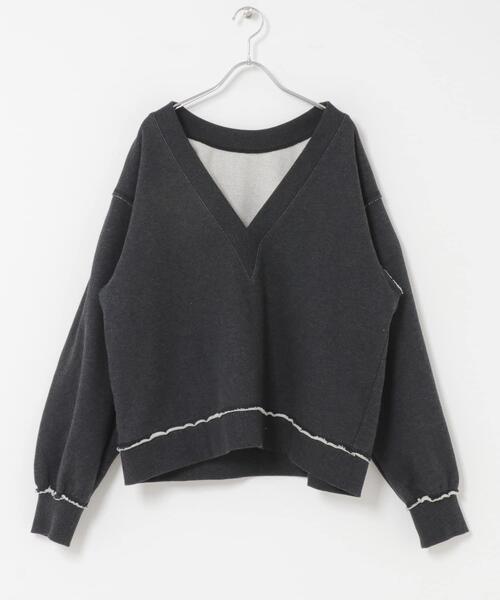 KBF（ケイビーエフ）の「2WAYルーズスウェット（Tシャツ/カットソー・レディース・ベージュ/ベージュ系その他/チャコールグレー・ONE）」の4枚目の写真