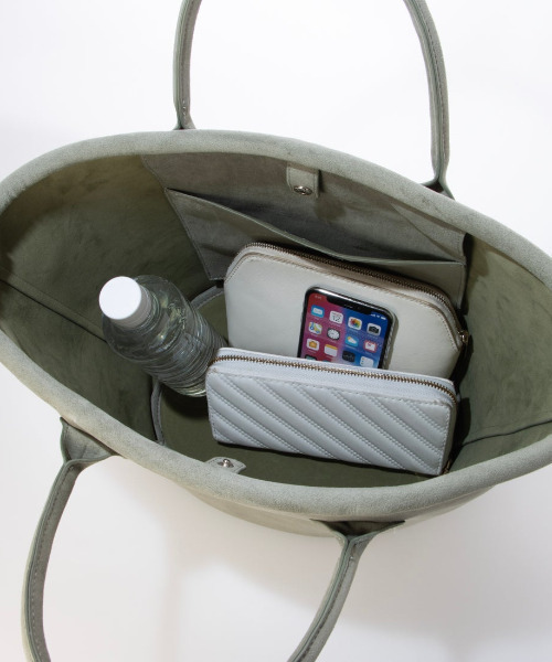 cache cache(カシュ カシュ)の「カシュカシュ cache cache / スエード調口元パイピングトート(トートバッグ・レディース・キャメル/グリーン・FREE)」の7枚目の写真