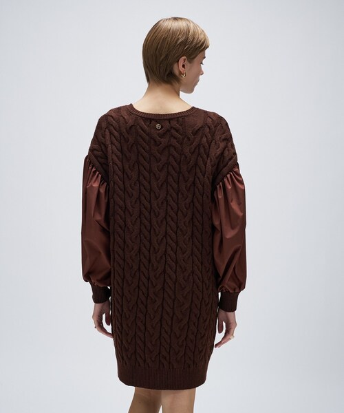 cloenc（クロエンス）の「ケーブルニット切り替えワンピース（ワンピース・レディース・ブラック系4/ワイン系1/アイボリー系4・02）」の12枚目の写真