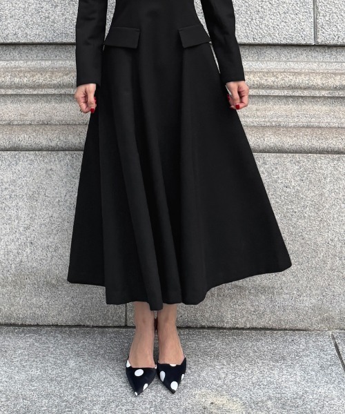 JENNE(ジェンヌ)の「アシンメトリーワンピース(ワンピース・レディース・ブラック/グレー・SMALL/MEDIUM/LARGE)」の7枚目の写真