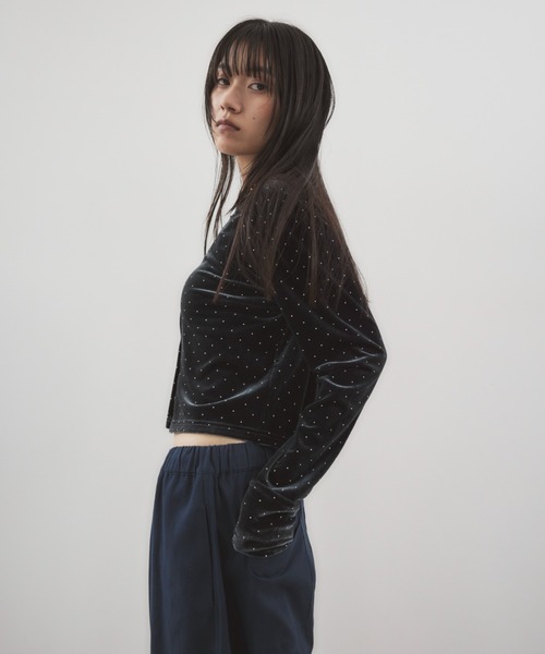 HANNE（アン）の「シャイニードットベロアカーディガン（カーディガン/ボレロ・レディース・ベージュ/ブラック/グレー・FREE）」の14枚目の写真