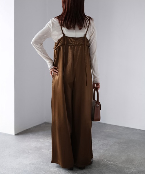 Riberry（リベリー）の「サテンキャミオールインワン（つなぎ/オールインワン・レディース・グレイッシュベージュ/ブラック/ブラウン・FREE）」の21枚目の写真