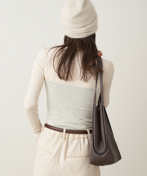 plage（プラージュ）の「SOUPLE LUZ / スープレルース C/C RB C/N L/SL トップス（Tシャツ/カットソー・レディース・アイボリー/ベージュ・FREE）」の11枚目の写真