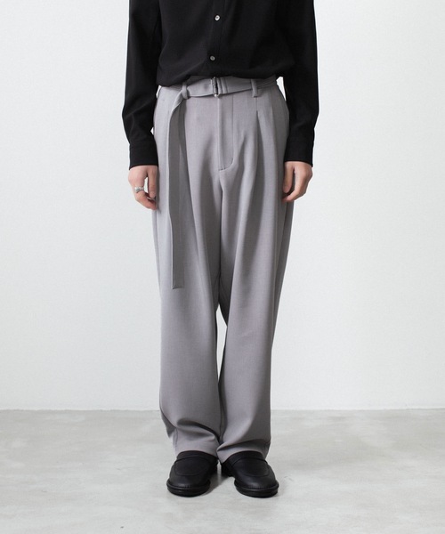ATTACHMENT（アタッチメント）の「PE ストレッチ ダブルクロス ベルテッド ワイドテーパードトラウザーズ / PE STRETCH DOUBLE CLOTH BELTED WIDE TAPERED TROUSERS（スラックス・メンズ・ダークブラウン/ライトグレー/ブラック・2/1/3）」の12枚目の写真