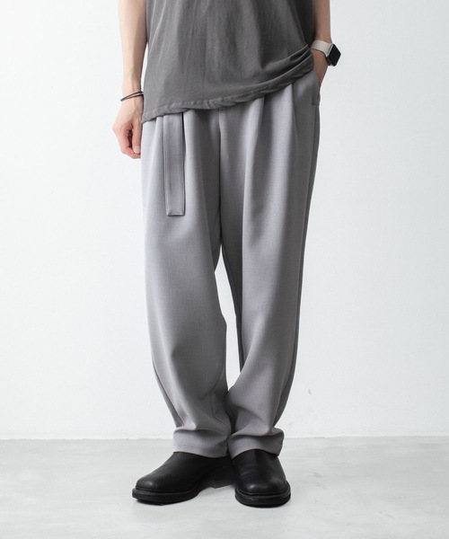 ATTACHMENT(アタッチメント)の「PE ストレッチ ダブルクロス ベルテッド ワイドテーパードトラウザーズ / PE STRETCH DOUBLE CLOTH BELTED WIDE TAPERED TROUSERS(スラックス・メンズ・ダークブラウン/ライトグレー/ブラック・2/1/3)」の22枚目の写真