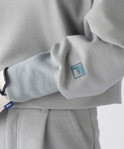 FILA GOLF(フィラゴルフ )の「【FILA GOLF:フィラゴルフ】レディースショート丈ププルオーバースウェット ゴルフ UVカット 保温機能(スウェット・レディース・ブラック/オフホワイト/グレー・MEDIUM/SMALL/LARGE/X-LARGE)」の16枚目の写真