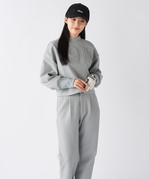 FILA GOLF(フィラゴルフ )の「【FILA GOLF:フィラゴルフ】レディースショート丈ププルオーバースウェット ゴルフ UVカット 保温機能(スウェット・レディース・ブラック/オフホワイト/グレー・MEDIUM/SMALL/LARGE/X-LARGE)」の19枚目の写真
