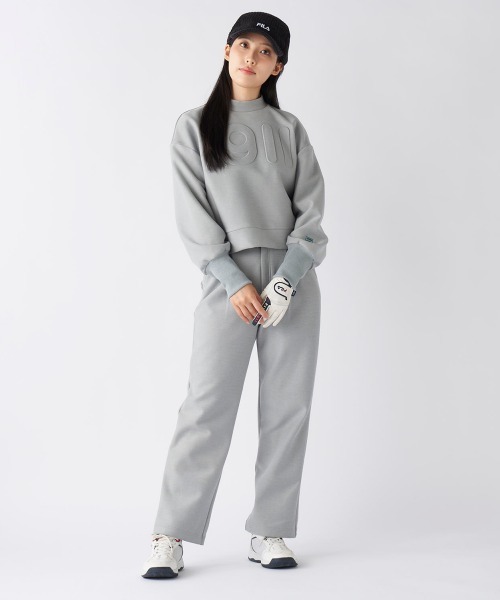 FILA GOLF(フィラゴルフ )の「【FILA GOLF:フィラゴルフ】レディースショート丈ププルオーバースウェット ゴルフ UVカット 保温機能(スウェット・レディース・ブラック/オフホワイト/グレー・MEDIUM/SMALL/LARGE/X-LARGE)」の21枚目の写真