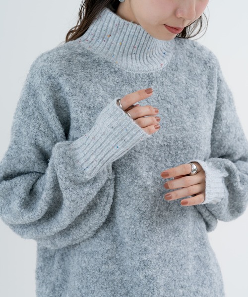 refinedworks（リファインドワークス）の「【refinedworks】 優しい色合いと ミックス 感が魅力の ふんわりニット（ニット/セーター・レディース・パープル/ベージュ/グレー・FREE）」の5枚目の写真