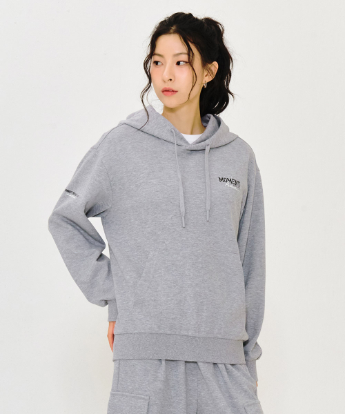 CHASECULT(チェイスカルト)の「ユニセックスエッセンシャルグラフィックフードパーカー-グレー(スウェット・メンズ・MD.Gray・90/100/110/95/105)」の5枚目の写真