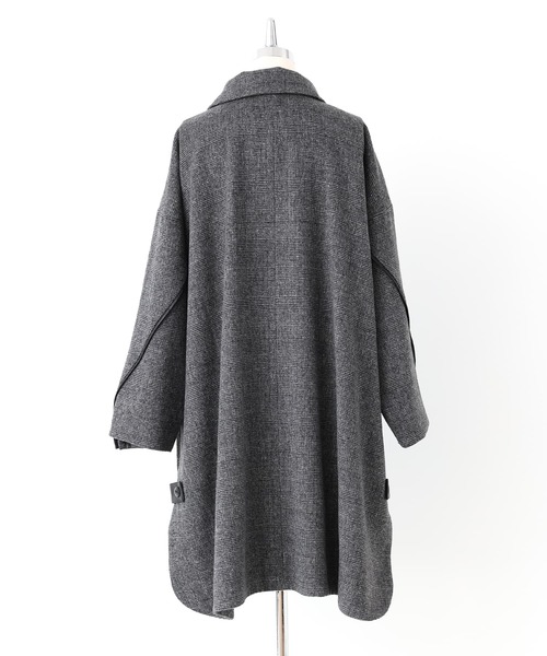 kOhAKU（コハク）の「『ストール付きオーバーサイズコート』（ステンカラーコート・レディース・グレー・FREE）」の20枚目の写真