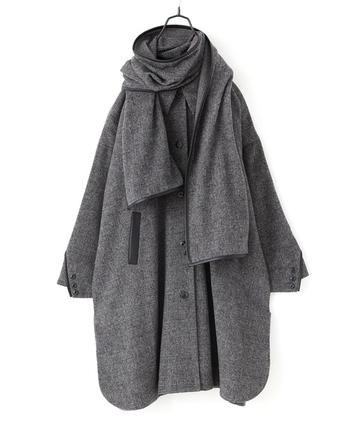 kOhAKU（コハク）の「『ストール付きオーバーサイズコート』（ステンカラーコート・レディース・グレー・FREE）」の8枚目の写真