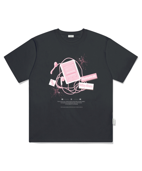 ESCAPEFROM(エスケープフロム)の「リズムMP3プリントオーバーサイズ半袖Tシャツチャコール(Tシャツ/カットソー・レディース・その他・MEDIUM/LARGE/SMALL)」の2枚目の写真