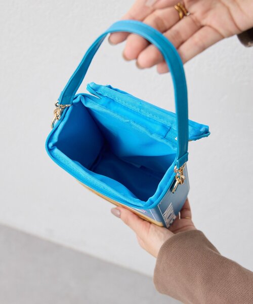 ear PAPILLONNER(イアパピヨネ)の「《別注》【yup!(ヤップ)】PANCAKE BAG/パンケーキボックスバッグ(ハンドバッグ・レディース・ブルー系その他・FREE)」の10枚目の写真