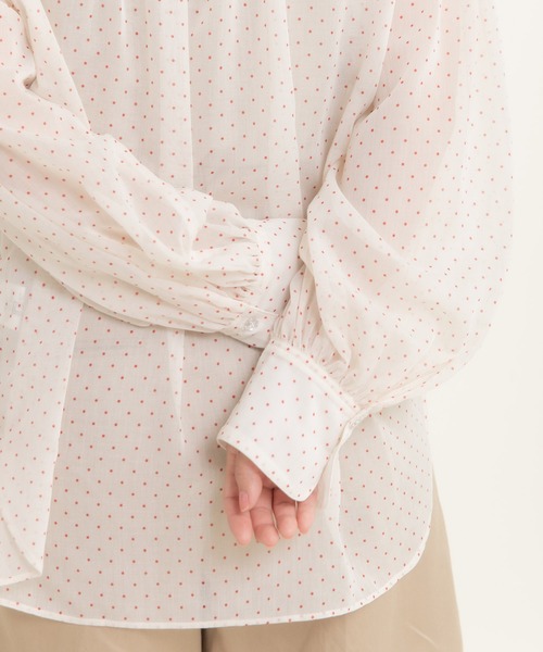 Dot＆Stripes CHILD WOMAN（ドットアンドストライプス　チャイルドウーマン）の「シアードットプリント 2段フリル襟ブラウス（シャツ/ブラウス・レディース・アイボリー・FREE）」の15枚目の写真