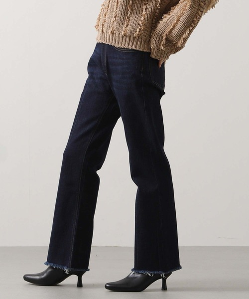 margaux（マルゴー）の「ストレッチフレアデニム（デニムパンツ・レディース・ネイビー系・0/1）」の8枚目の写真