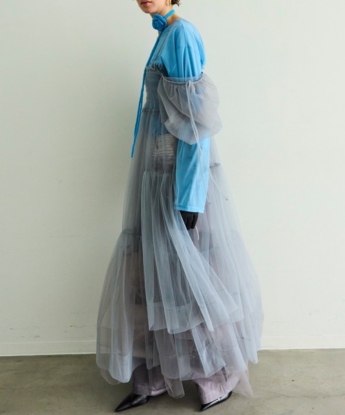 MAISON SPECIAL(メゾンスペシャル)の「2-way Tulle Volume Camisole dress/2WAYチュールボリュームキャミワンピース(ワンピース・レディース・レッド/グレー・FREE)」の3枚目の写真