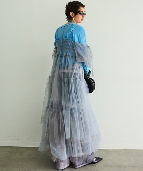 MAISON SPECIAL(メゾンスペシャル)の「2-way Tulle Volume Camisole dress/2WAYチュールボリュームキャミワンピース(ワンピース・レディース・レッド/グレー・FREE)」の4枚目の写真