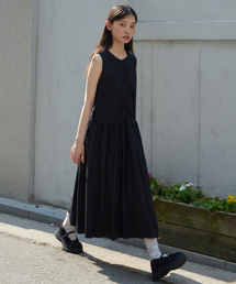 STEP AROUND（ステップアラウンド）の「Pleated sleeveless one-piece_BLACK（ワンピース）」