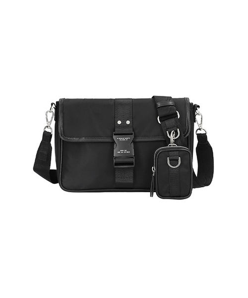 SSRL(シエスタ ロイヤル レーベル)の「Brevity Flap Buckle Bag / Black(メッセンジャーバッグ・レディース・その他・OS)」の1枚目の写真