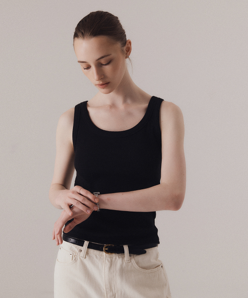 SILN(シルン)の「Classy scoop neck sleeveless (BLACK)(Tシャツ/カットソー・レディース・その他・FREE)」の5枚目の写真