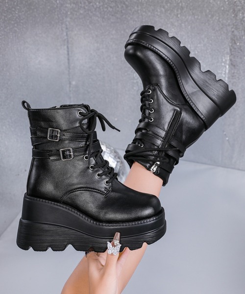 Lace Ladies(レースレディース)の「ボリューム レースアップ 厚底 ウエッジ ブーツ(ブーツ・レディース・ブラック・22.5cm/23cm/23.5cm/24cm/24.5cm/25cm)」の5枚目の写真