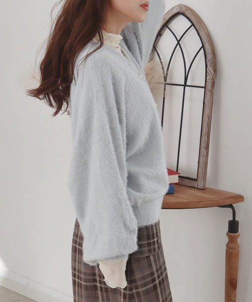 CECIL McBEE（セシルマクビー）の「ラメフェザードルマンカーディガン（カーディガン/ボレロ・レディース・サックスブルー/オフホワイト/グレー・MEDIUM）」の16枚目の写真