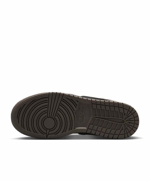 JORDAN BRAND(ジョーダンブランド)の「エア ジョーダン 1 LOW SE ジュニアシューズ / Air Jordan 1 Low SE Big Kids' Shoes IB7111-005 Black(スニーカー・キッズ・ブラック・22.5/23/23.5/24/24.5/25)」の2枚目の写真