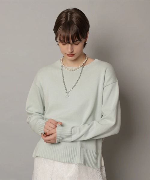 CADUNE（カデュネ）の「レースキャミ付きスプリングカラー綿カシプルオーバー（ニット/セーター・レディース・ミント/ベージュ/ピンク/ホワイト/ネイビー・38）」の19枚目の写真