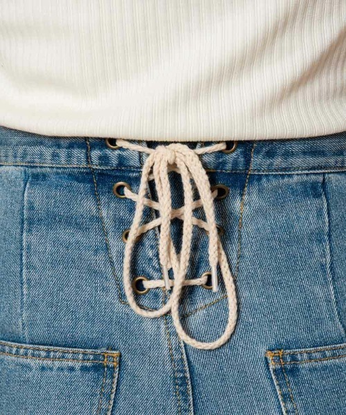 GORGE(ゴージ)の「《バックレースアップ×前スリット》レディース 綿100% デニムストレートパンツ ハイウエスト 春夏秋(デニムパンツ・レディース・ブルー/アイボリー/ブラック/ベージュ/ブルー系・L/S/M)」の15枚目の写真