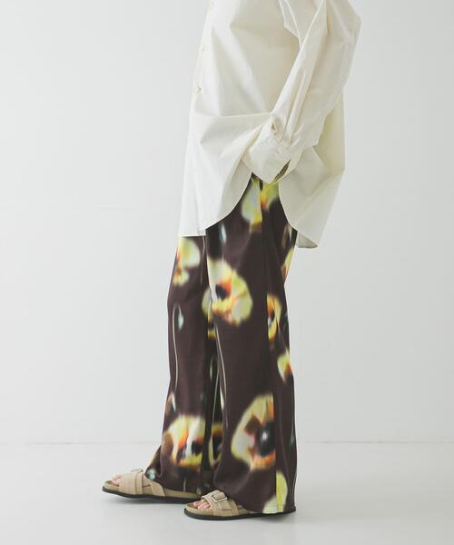 URBAN RESEARCH(アーバンリサーチ)の「ポピーフラワーギャザーパンツ(その他パンツ・レディース・ライトベージュ/ブラウン・38/36)」の17枚目の写真
