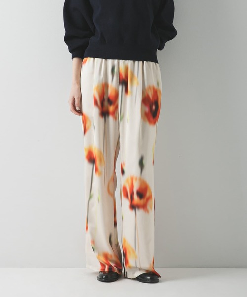 URBAN RESEARCH（アーバンリサーチ）の「ポピーフラワーギャザーパンツ（その他パンツ・レディース・ライトベージュ/ブラウン・38/36）」の4枚目の写真
