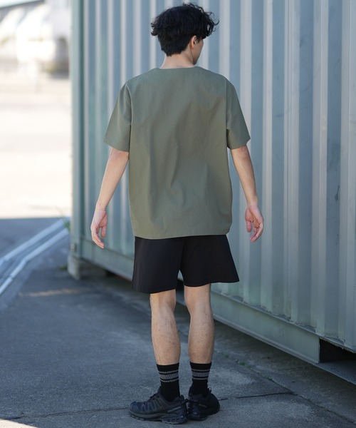 PUMA(プーマ)の「PUMA/プーマ 半袖 トレーナー スウェット ロゴ ワンポイント 693745(スウェット・メンズ・ブラック/オリーブ・XL/L/M)」の14枚目の写真