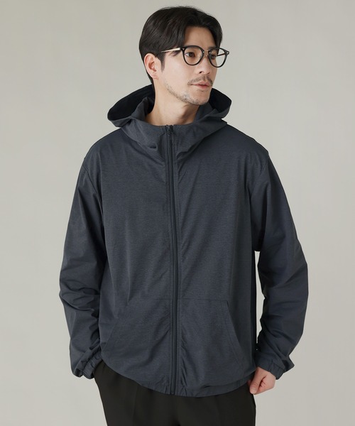 LIL VENDARS（リルヴェンダース）の「Buyer's Select/【セットアップ対応】【吸水速乾/UVケア】ドライアクティブハイネックジップパーカー（パーカー・メンズ・グレー/ブラック/チャコール・M/L/LL）」の3枚目の写真