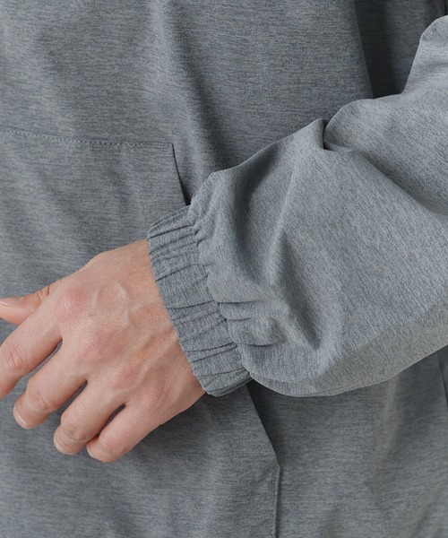 LIL VENDARS（リルヴェンダース）の「Buyer's Select/【セットアップ対応】【吸水速乾/UVケア】ドライアクティブハイネックジップパーカー（パーカー・メンズ・グレー/ブラック/チャコール・M/L/LL）」の9枚目の写真