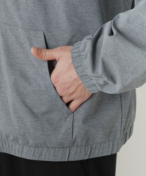 LIL VENDARS（リルヴェンダース）の「Buyer's Select/【セットアップ対応】【吸水速乾/UVケア】ドライアクティブハイネックジップパーカー（パーカー・メンズ・グレー/ブラック/チャコール・M/L/LL）」の10枚目の写真