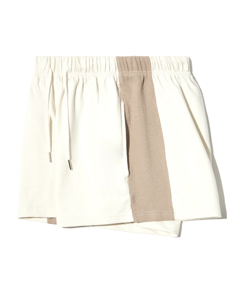 PIECEMAKER(ピースメーカー)の「SIDE RIBBED SWEAT SHORTS (CREAM)(その他パンツ・レディース・その他・FREE)」の4枚目の写真