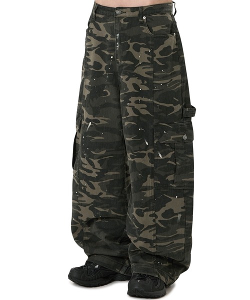 OY（オーワイ）の「『OY/オーワイ』PAINTED CARGO PANTS/ペインテッドカーゴパンツ（カーゴパンツ・メンズ・カモフラージュ・L/M/S）」の3枚目の写真