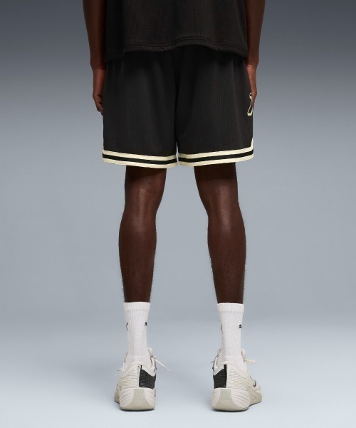 PUMA(プーマ)の「PUMA REPRESENT SHORT I(プーマ リプレゼント ショーツ I)(その他パンツ・メンズ・ブラック系・MEDIUM/LARGE/X-LARGE)」の4枚目の写真