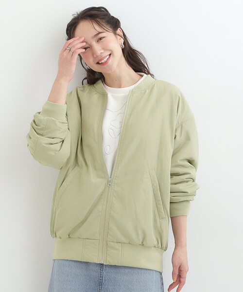 SHOO・LA・RUE(シューラルー)の「【S-LL】大人も取り入れやすい BIGシルエット MA-1ブルゾン(ブルゾン・レディース・カーキ/ブラック/ベージュ・03/04/01/02)」の4枚目の写真