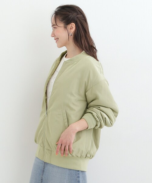 SHOO・LA・RUE（シューラルー）の「【S-LL】BIGシルエット MA－1ブルゾン（ブルゾン・レディース・カーキ/ブラック/ベージュ・03/04/01/02）」の5枚目の写真