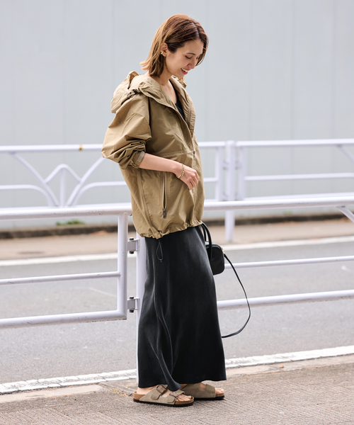 FRAMeWORK（フレームワーク）の「≪新色 / 追加≫シルキーキュプラバイアススカート（スカート・レディース・ブラック/ベージュ・36/38/40）」の12枚目の写真