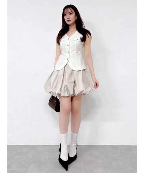 dazzlin(ダズリン)の「ジレレイヤードコンビミニワンピース(ワンピース・レディース・イエロー/アイボリー/チャコールグレー・MEDIUM/SMALL)」の5枚目の写真