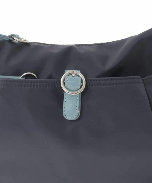 MK MICHEL KLEIN（エムケーミッシェルクラン）の「[撥水/軽量]レザーポイントナイロンショルダーバッグ（ショルダーバッグ・レディース・ボルドー/オレンジ/キナリ/ダークインディゴブルー/アイボリー・00）」の18枚目の写真