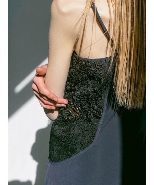 sahara（サハラ）の「Lace Inset Camisole Dress/レースインセットキャミソールドレス（ワンピース・レディース・ネイビー/ブラック・FREE）」の7枚目の写真