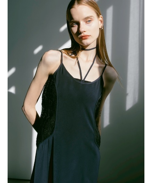 sahara（サハラ）の「Lace Inset Camisole Dress/レースインセットキャミソールドレス（ワンピース・レディース・ネイビー/ブラック・FREE）」の5枚目の写真