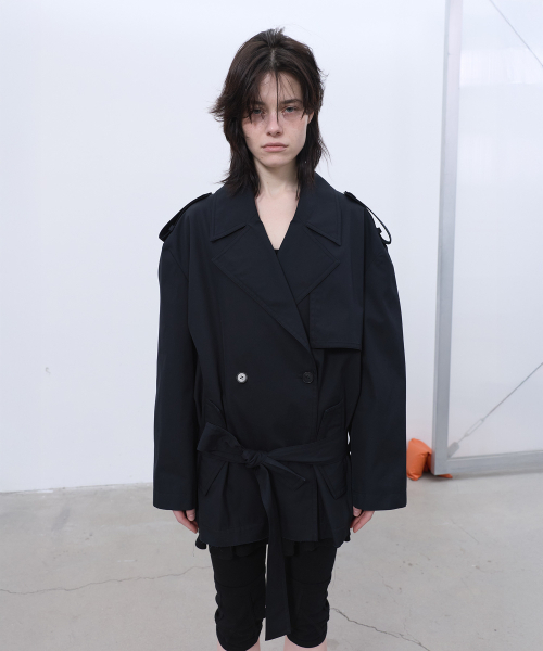 LCDC TM(エルシーディーシーティーエム)の「HALF TRENCH JACKET (BLACK)(トレンチコート・レディース・その他・OS)」の9枚目の写真