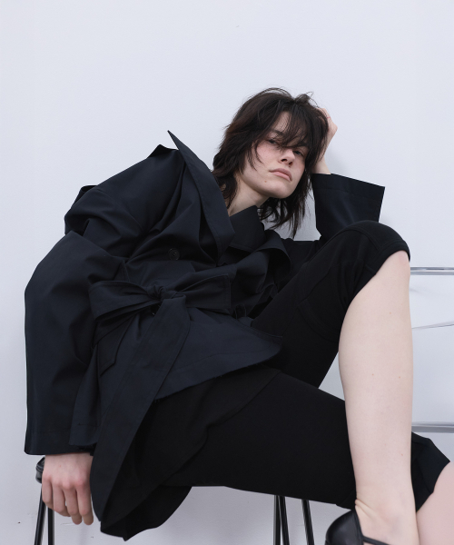 LCDC TM(エルシーディーシーティーエム)の「HALF TRENCH JACKET (BLACK)(トレンチコート・レディース・その他・OS)」の5枚目の写真
